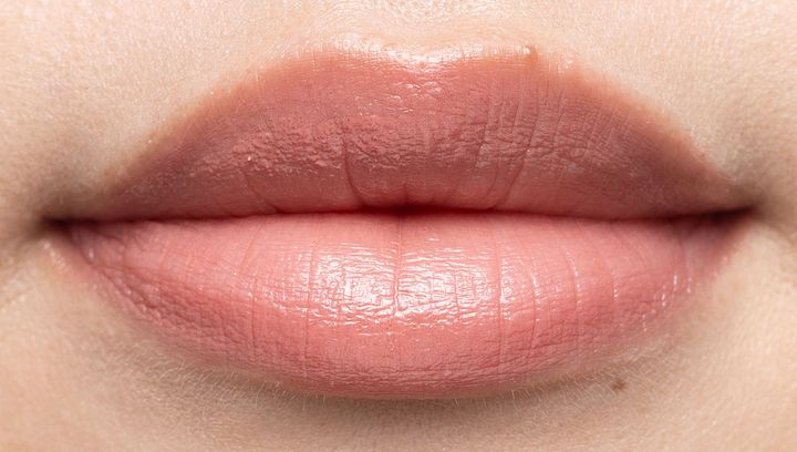 ジルスチュアート「リップブロッサム グロウ」発色の良さ 15/20点