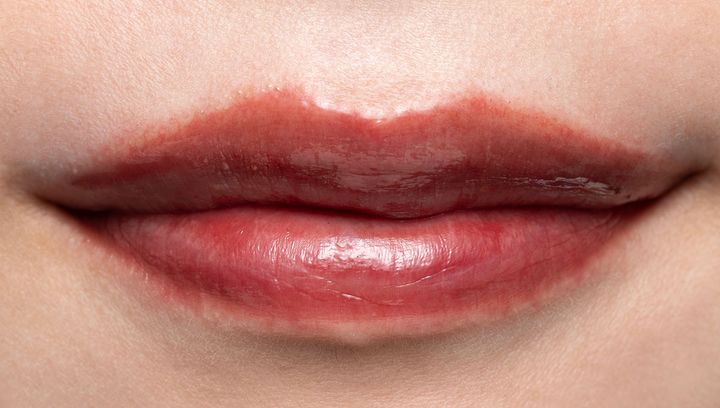 アディクション「リップ セラム ティント」飲食後の色持ち 18/30点