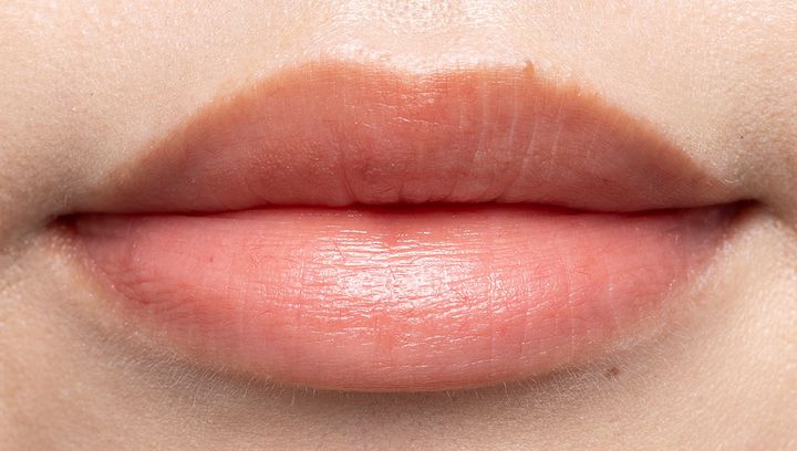 シュウ ウエムラ「キヌケアグローアップ」ティッシュオフ後