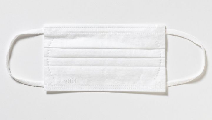 ディオール「ディオール アディクト リップ グロウ」マスクへのつきにくさ 30/30点