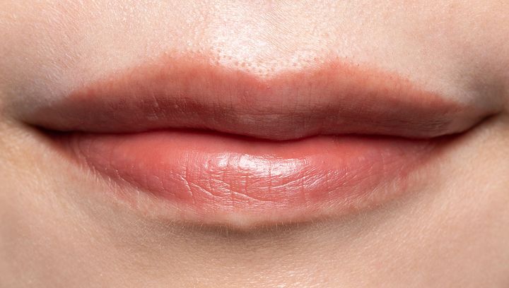 セザンヌ「リップカラーシールド」ティッシュオフ後