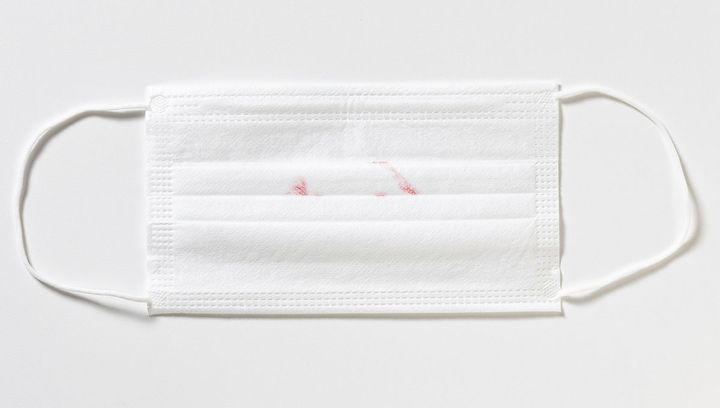 アディクション「リップ セラム ティント」マスクへのつきにくさ 15/30点