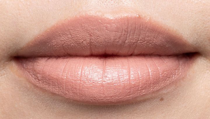 M・A・C「マキシマル スリーク サテン リップスティック」飲食後の色持ち 22/30点