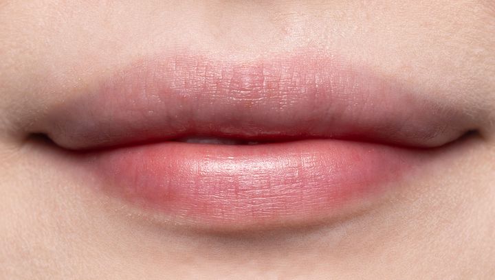 ディオール「ディオール アディクト リップ グロウ」ティッシュオフ後