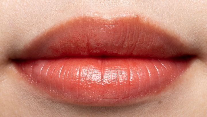 Laka「フルーティーグラムティント」ティッシュオフ後