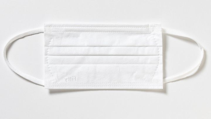 レブロン「カラーステイ スウェード インク リップスティック」マスクへのつきにくさ 30/30点