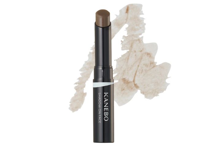 小顔メイクにおすすめのシェーディング_カネボウ シャドウオンフェース 01