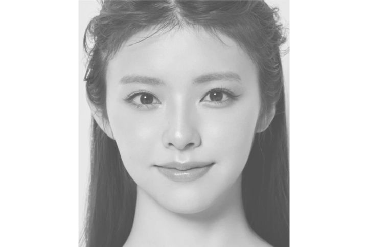 【ハイライト】_スポットハイライトで美肌も立体感も