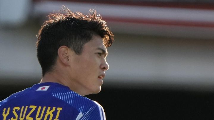 止まらない鈴木唯人、クロスの折り返しから今季9ゴール目！クラブに逆転優勝の可能性を残す