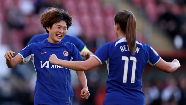 20歳浜野まいか、チェルシー加入後2点目！クロスにファーポストで合わせる…長谷川唯のマンC優勝を阻止するか