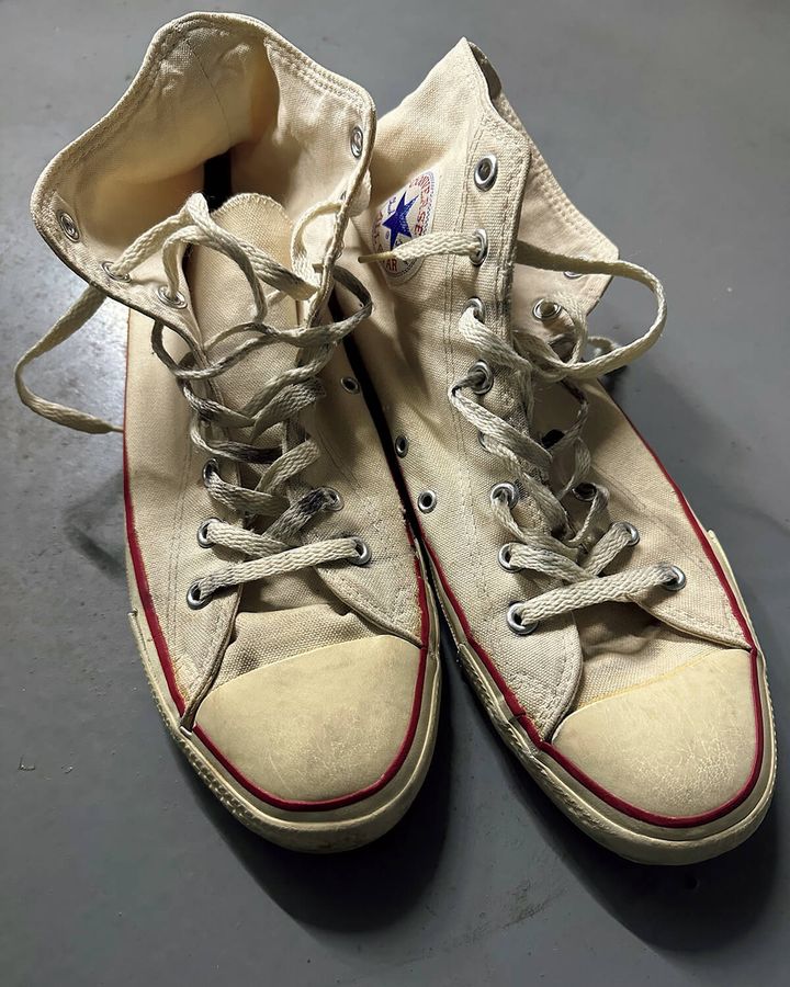 〈コンバース〉チャックテイラー