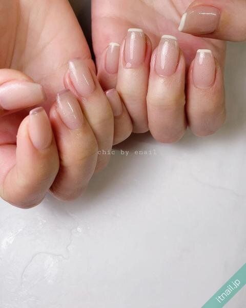chic by enailが投稿したネイルデザイン [photoid:I0127766] via Itnail Design (733497)