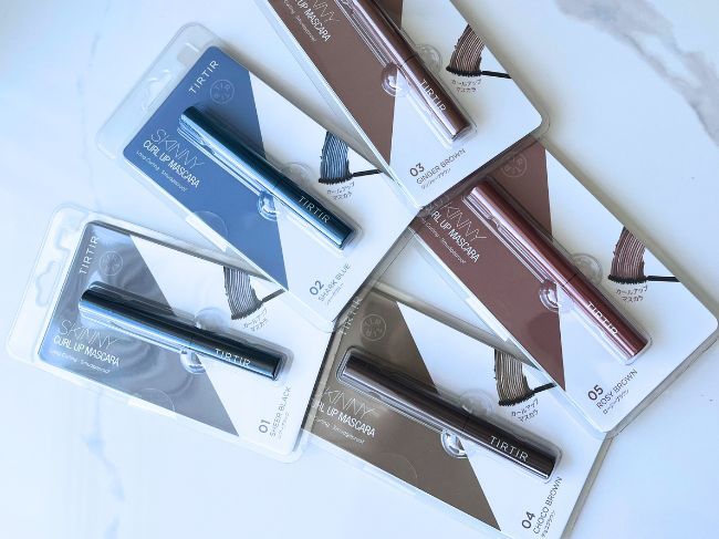 『SKINNY CURL UP MASCARA(スキニーカールアップマスカラ)』