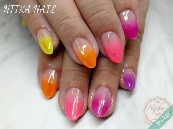 Niika Nailが投稿したネイルデザイン [photoid:I0118399] via Itnail Design (733578)