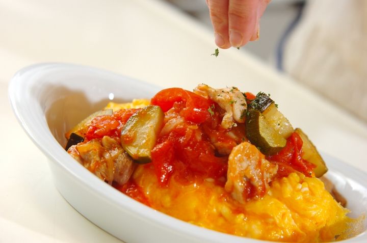 鶏肉のケチャップ煮ライスの作り方4