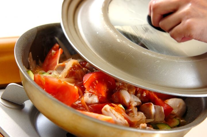 鶏肉のケチャップ煮ライスの作り方2