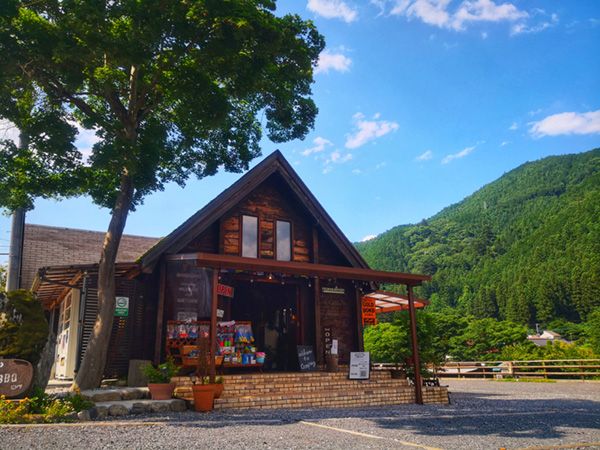 ファミリーキャンプのコツとは？事前準備から場所選びまで徹底解説！