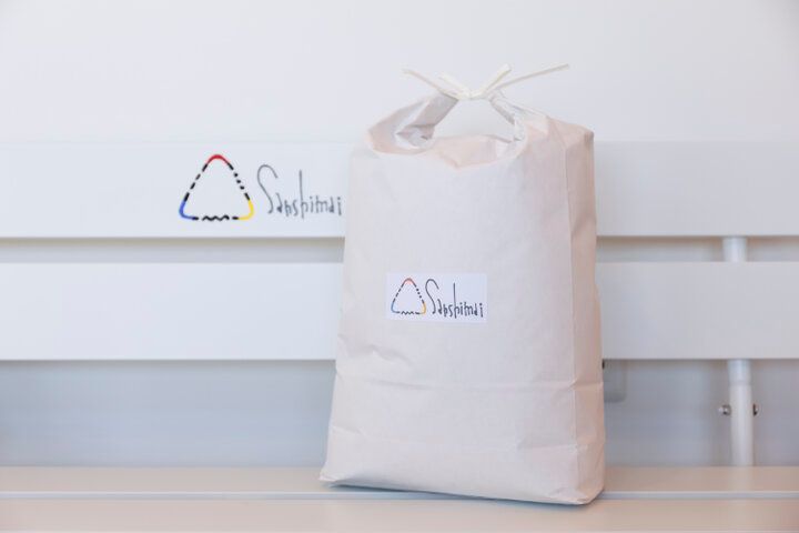 米農家の父が作るお米を使用、福井県坂井市のおにぎり専門店「Sanshimai」