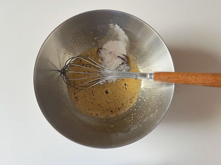 フランスの伝統菓子を手軽に作ろう！シンプルなバナナクラフティ【渡辺友美子のコーヒーに合うお菓子のレシピ vol.43 〜レシピで旅するヨーロッパ〜】