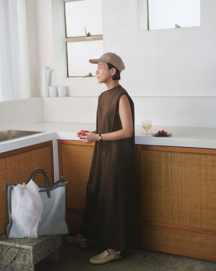 スローンのワンピース デミルクスビームスとスタイリスト佐藤佳菜子さんのトリプルコラボ