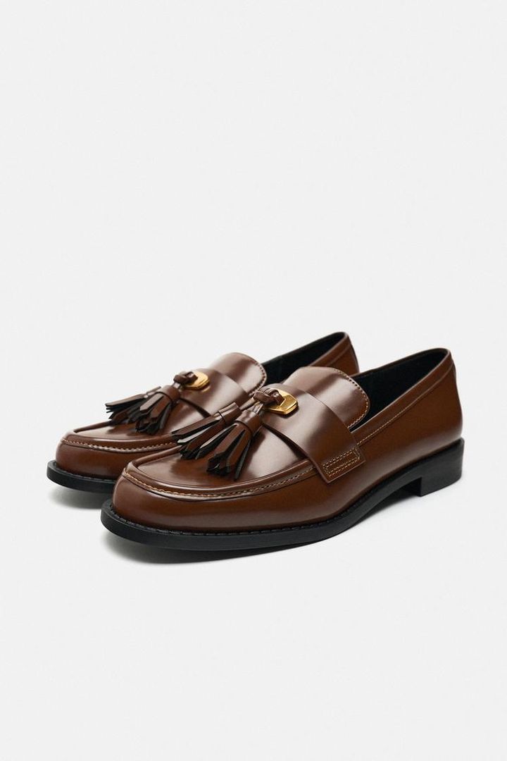 週5で履きたい♡【ZARA】足元がこなれる「タッセルローファー