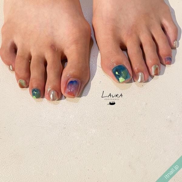 LAURA POMPONNEEが投稿したネイルデザイン [photoid:I0129040] via Itnail Design (733564)