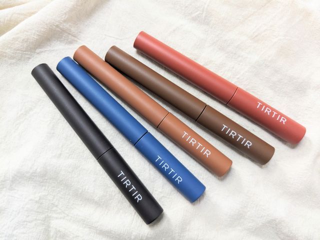 スキニーカールアップマスカラ