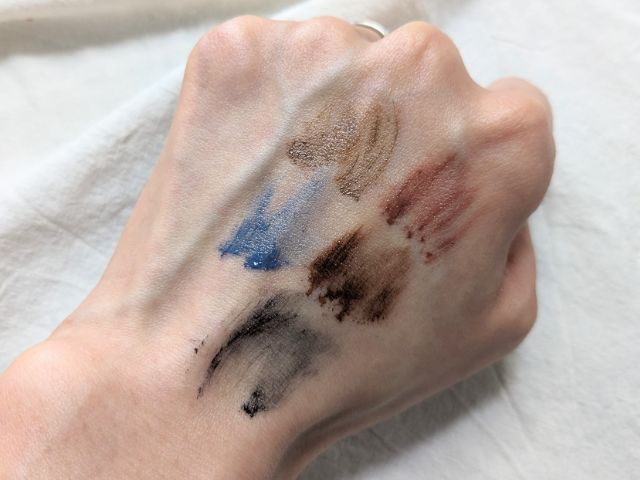 スキニーカールアップマスカラ