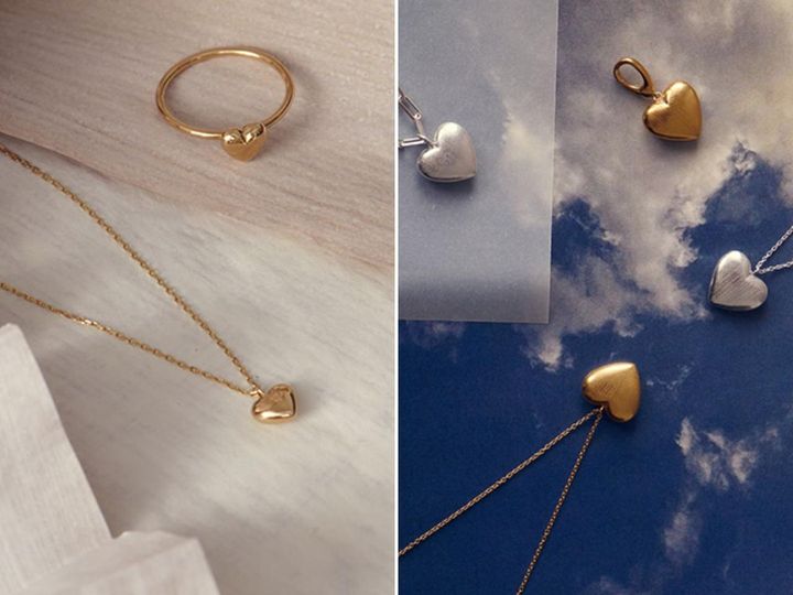 画像: 左「True Love Gold」リング￥110,000、ネックレス￥110,000 右「True Love」チャーム￥40,700、ネックレス￥28,600～￥39,600 出典：マリハ