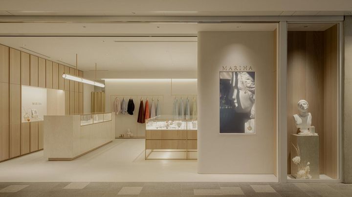 画像: 表参道ヒルズに誕生した【マリハ】初の旗艦店。 出典：マリハ
