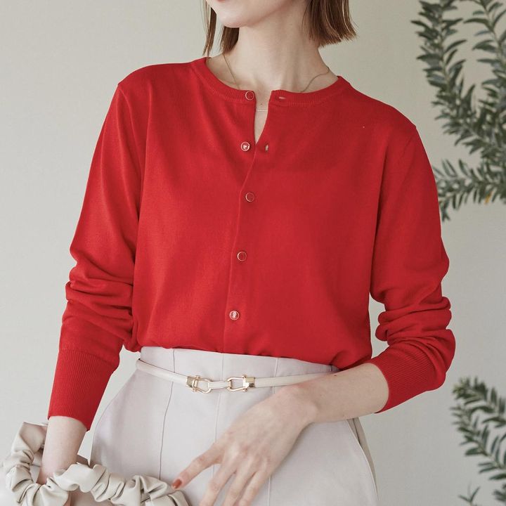 画像: 「クルーネックニットカーディガン」￥4,389 出典：ロペピクニック