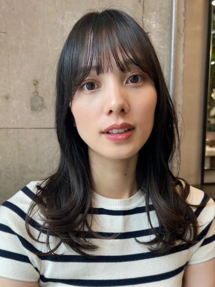 ミディアム ヘア 髪型 ヘアスタイル 前髪あり 小顔ヘア