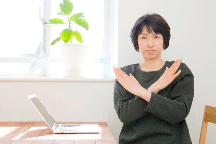 職場で人気のおばさんの特徴5つ