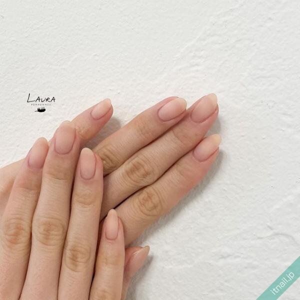 LAURA POMPONNEEが投稿したネイルデザイン [photoid:I0122690] via Itnail Design (733838)