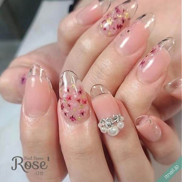 Rose’が投稿したネイルデザイン [photoid:I0112442] via Itnail Design (733925)