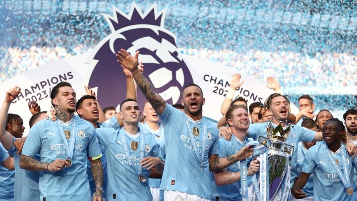 マンチェスター・シティ、史上初のプレミア4連覇！主将カイル・ウォーカーがアーセナルとリヴァプールに感謝したワケ