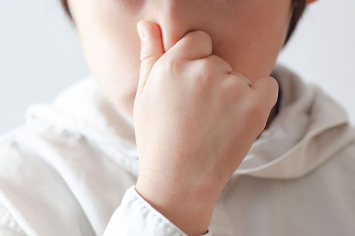 ▲アスパラガスを食べた後のトイレの匂い、アナタは気になりますか？