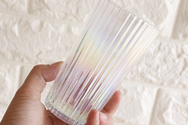 セリアのオーロラグラス ストライプLのサイズ感