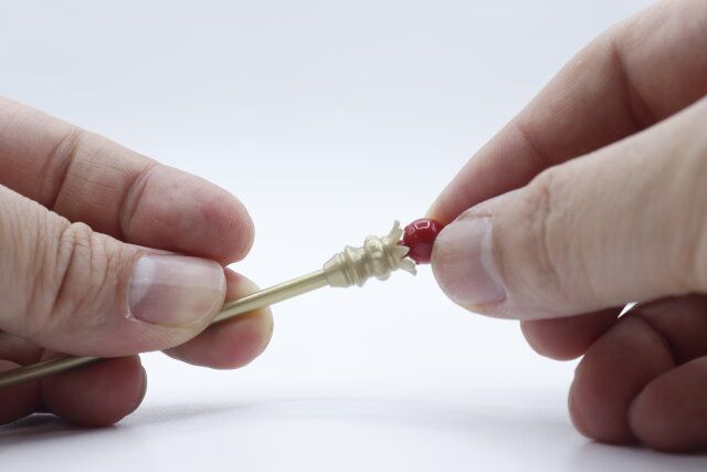 セリアのミニチュア 王冠と杖の杖