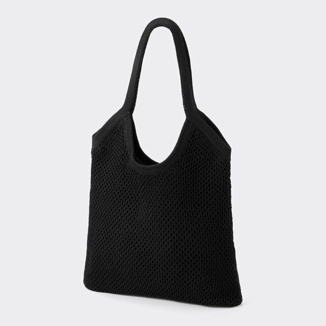 2024年春夏のGUレディース黒バッグ