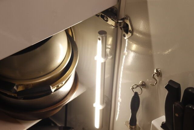 100均ダイソーのバータイプライト