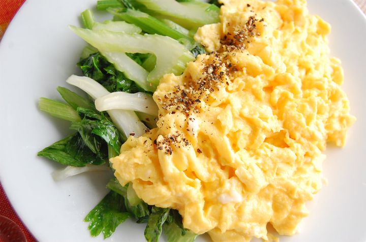 セロリと卵