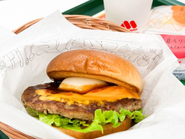 トレーに入った「新とびきり 謹製 とろったま照りやき ～北海道チーズ～」