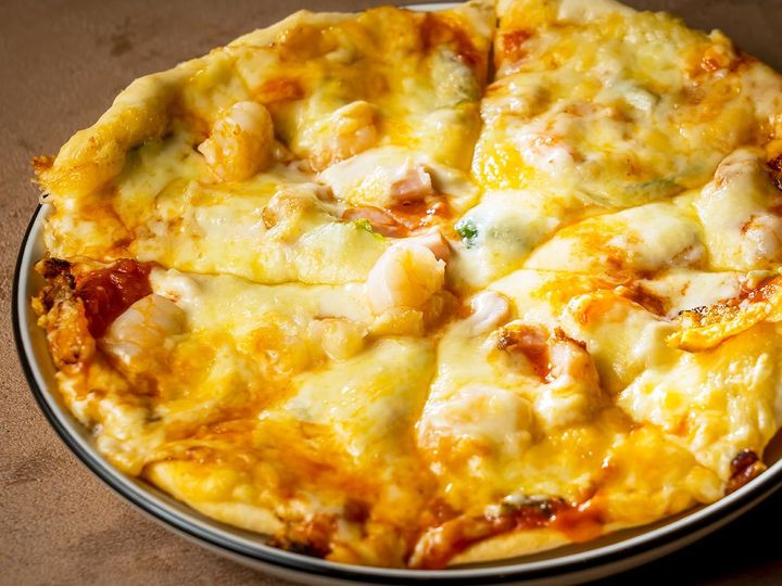 代官山『コルシカ1970』の「コルシカ風ピザ」