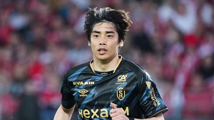 伊東純也はオファーがあっても放出しない！スタッド・ランス会長断言 「日本ツアーがあるので…」