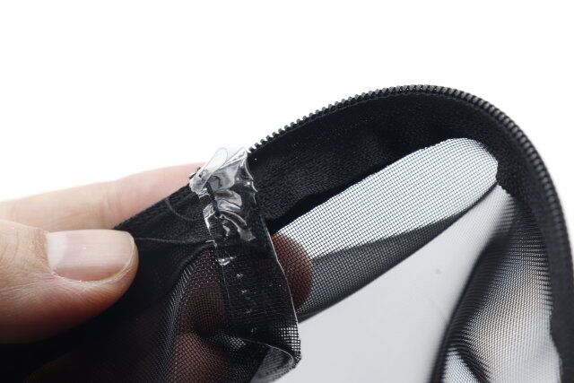 セリアのメッシュポーチ マチ付きとメッシュポーチ スリムの縫製