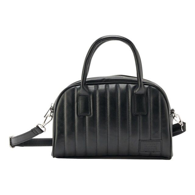 2024年春夏のしまむらレディース黒バッグ