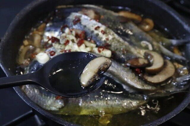 ダイソーのPPS 樹脂製先割れスプーン（18cm）は耐熱温度が260℃