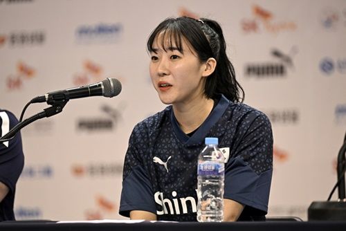 シン・ウンジュ