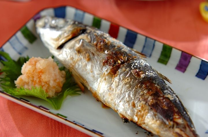 アジの塩焼き梅おろし添え